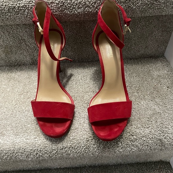 Michael Kors Red heels - Picture 1 of 4